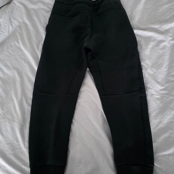 Nike sweatpants Youth Large-  joggers black - Picture 3 of 7